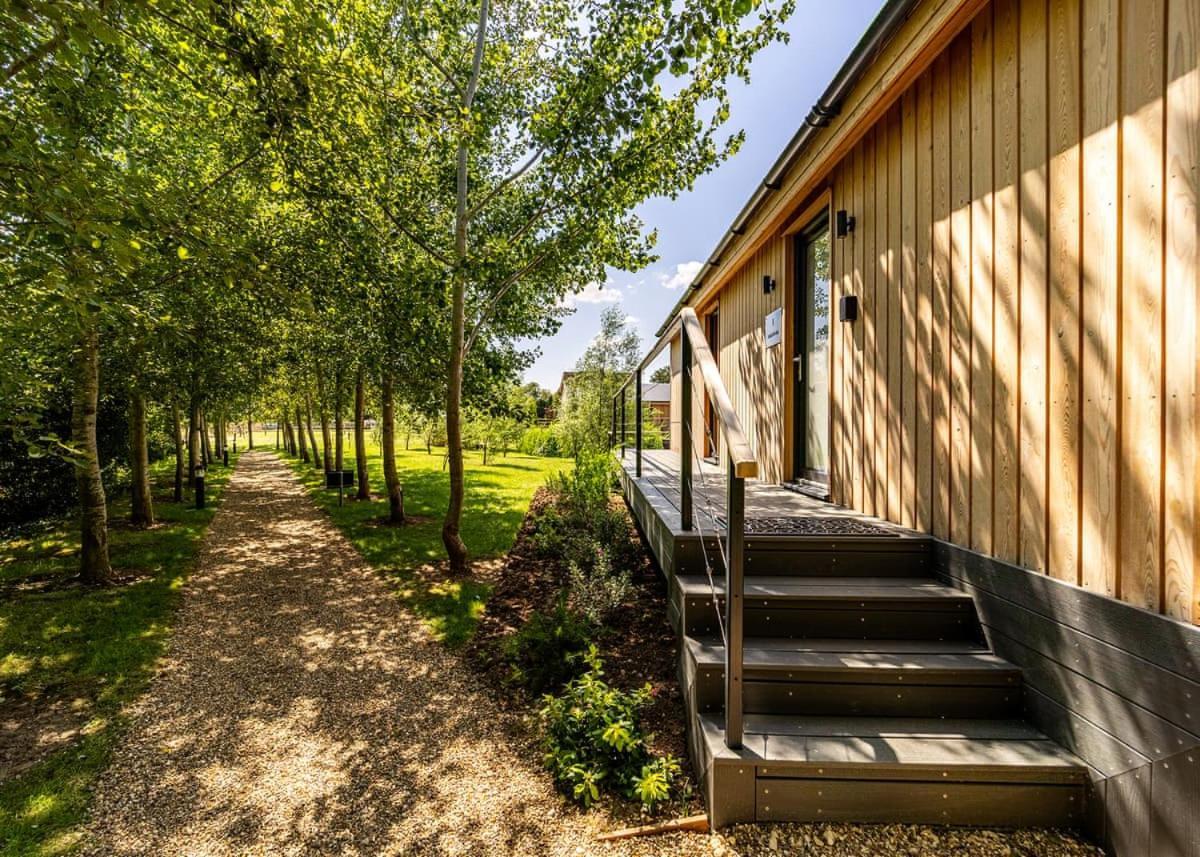 Woad Mill Lakeside Lodges ボストン エクステリア 写真