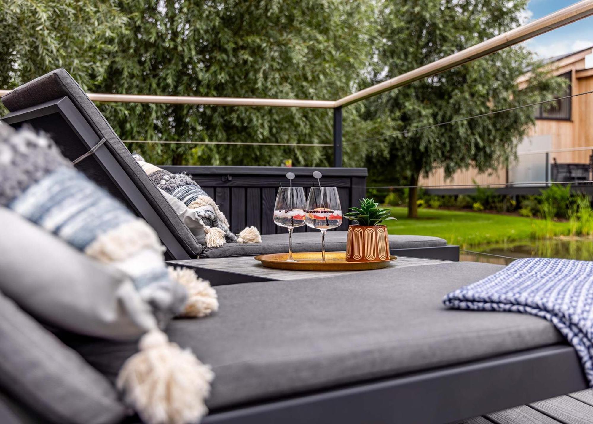 Woad Mill Lakeside Lodges ボストン エクステリア 写真