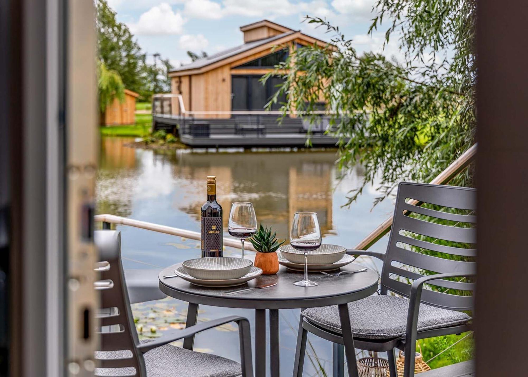 Woad Mill Lakeside Lodges ボストン エクステリア 写真